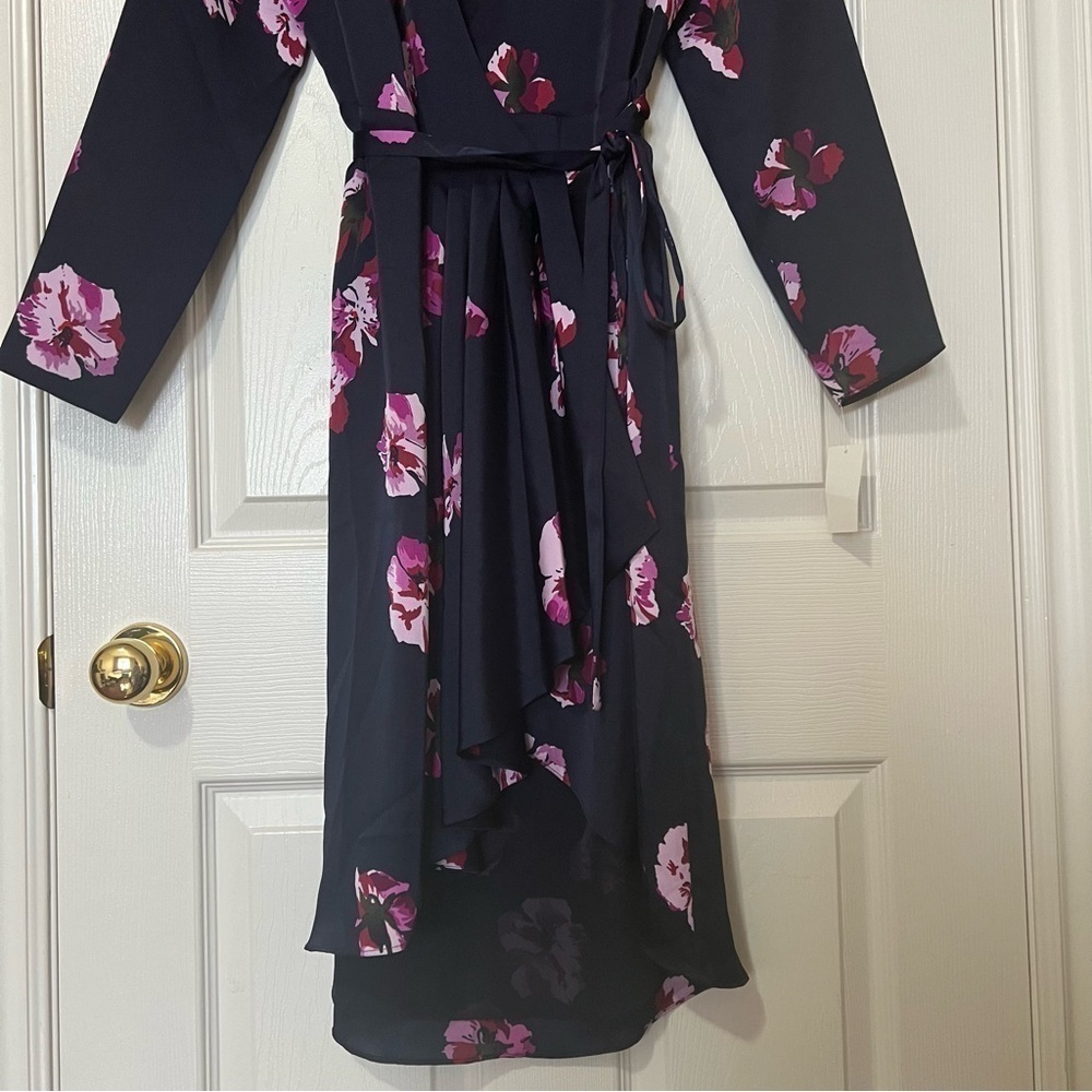 [NWT] Joie Navy Pink Floral Print Silky Satin Wrap Long Sleeve Midi Dress - Sz S - Picture 4 of 15